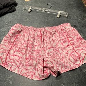 Lululemon 4” athletic shorts